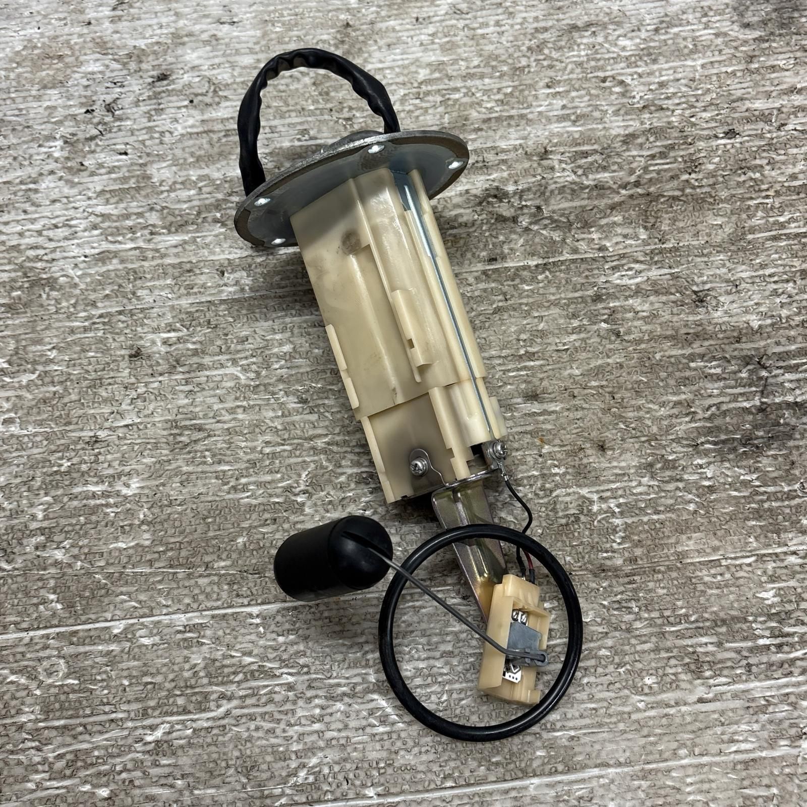 KAWASAKI ニンジャ 400 EX400E フューエルポンプ カワサキ