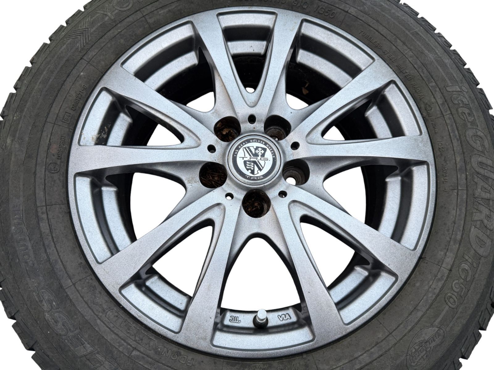 プリウス ZVW30 T.R.G. BAHN 195|65R15 15×6J 5×100 アルミホイール 社外品 4本セット 管理番号 3087