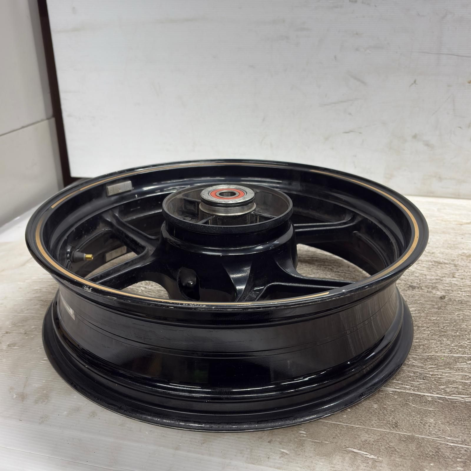 花瓶② 高岡銅器 国指定伝統工芸品 鋳銅 焼型鋳造法 能勢政雄（号：白