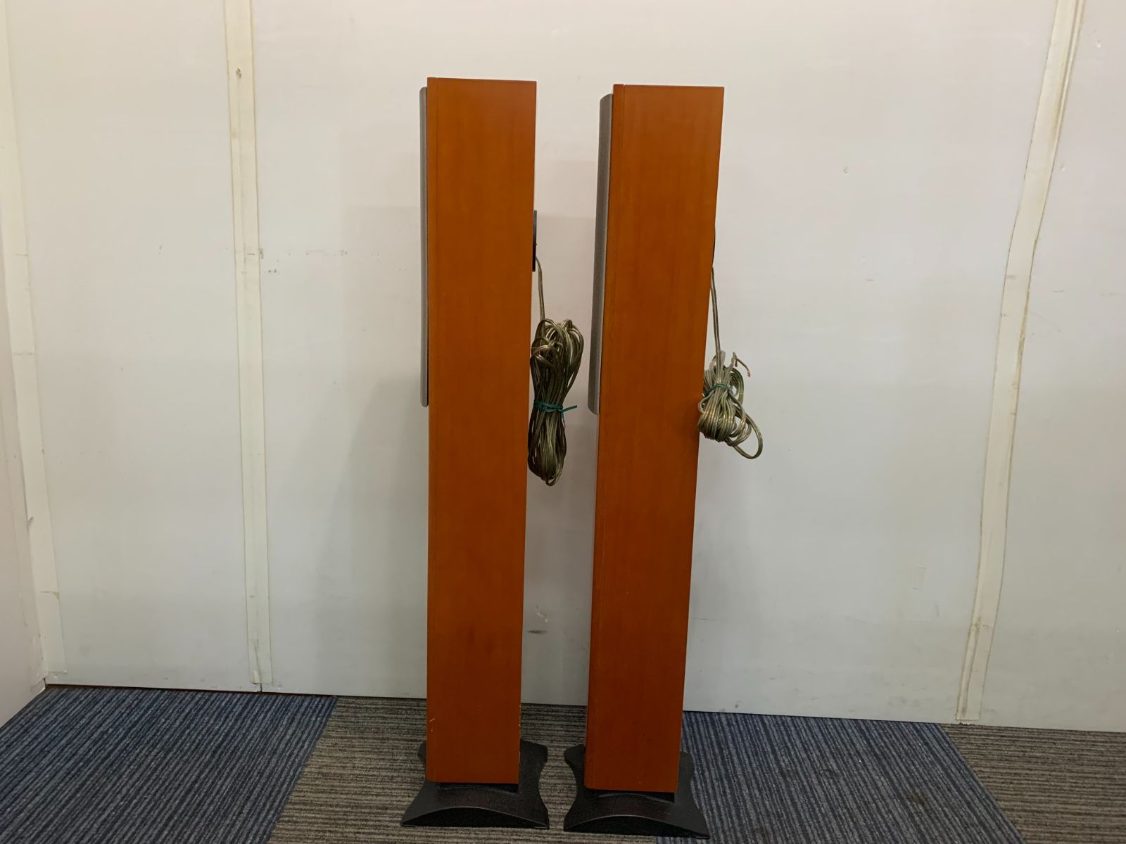 Bang&Olufsen Beolab 2500 ペアスピーカー　動作品 Bang&Olufsen Beolab 2500 ペアスピーカー 動作品