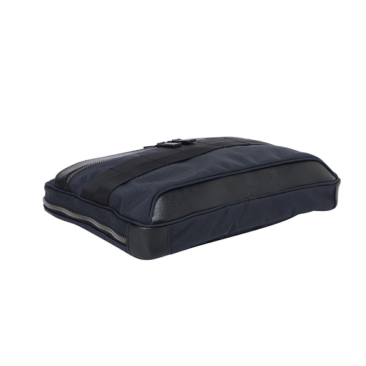 ブリーフケース