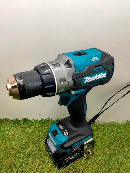 Makitaマキタ 充電ドライバドリル 40V-max DF003DRGX 180Nm マキタ純正バッテリ2個 充電器 ケース付 ♥