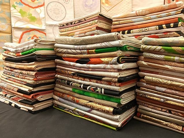 平和屋着物 袋帯 西陣 まとめて100点 鳳凰 鶴 鴛鴦 蝶 花柄 正倉院 駒刺繍 佐賀錦 金銀糸 など 着用 多数 有 全て正絹 mmm059