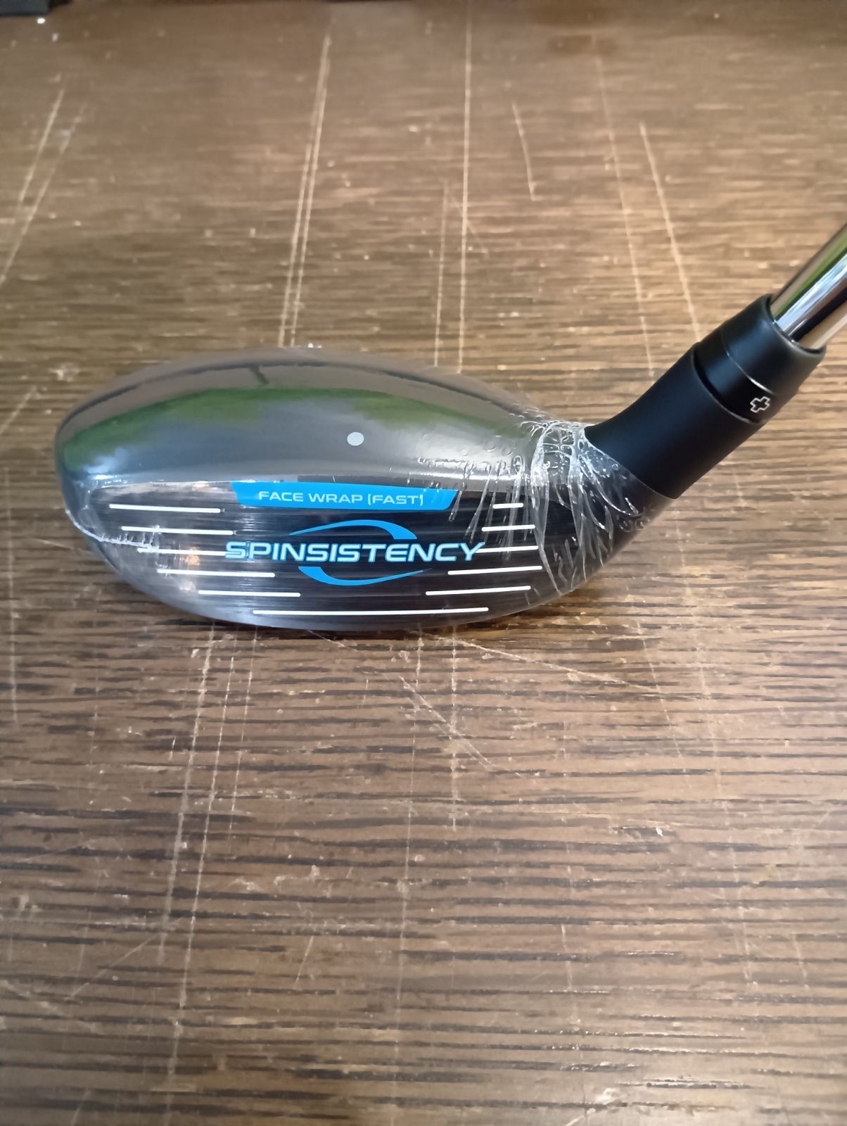 スチール モデル