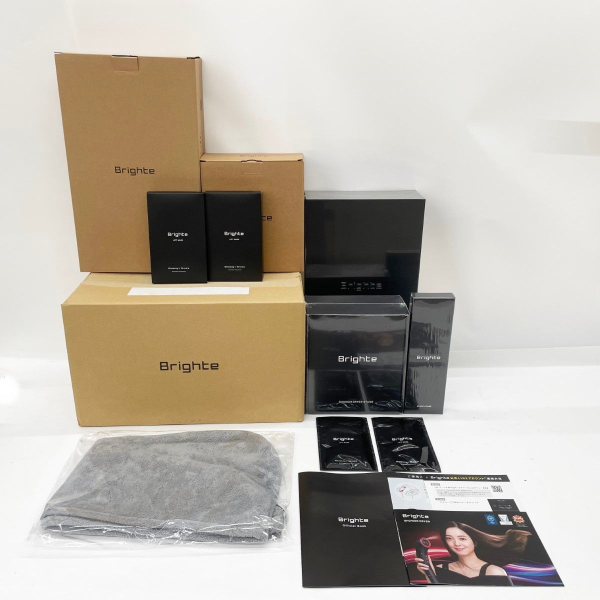 〇〇AIロボティクス株式会社 Brighte シャワードライヤー エレキコーム 他フェイスケアセット