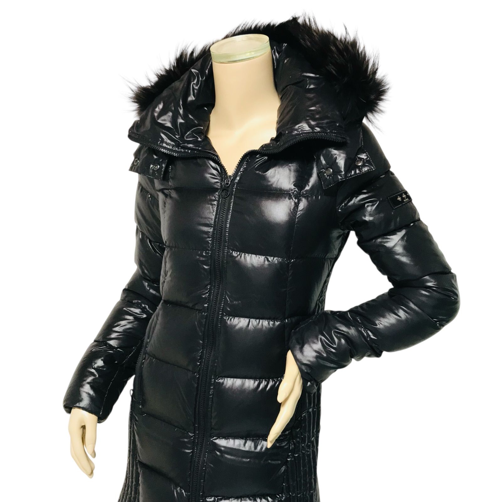 ラクーンファー フード付き