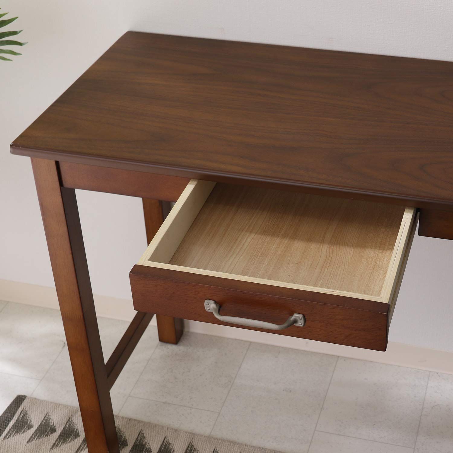 不二貿易 Fujiboeki デスク 机 幅90×奥行45×高さ72cm ミディアムブラウン 脚部天然木使用 引出収納 組立商品 マンチェスター 95784 MARWIL-DEMENAGEMENTS_CH