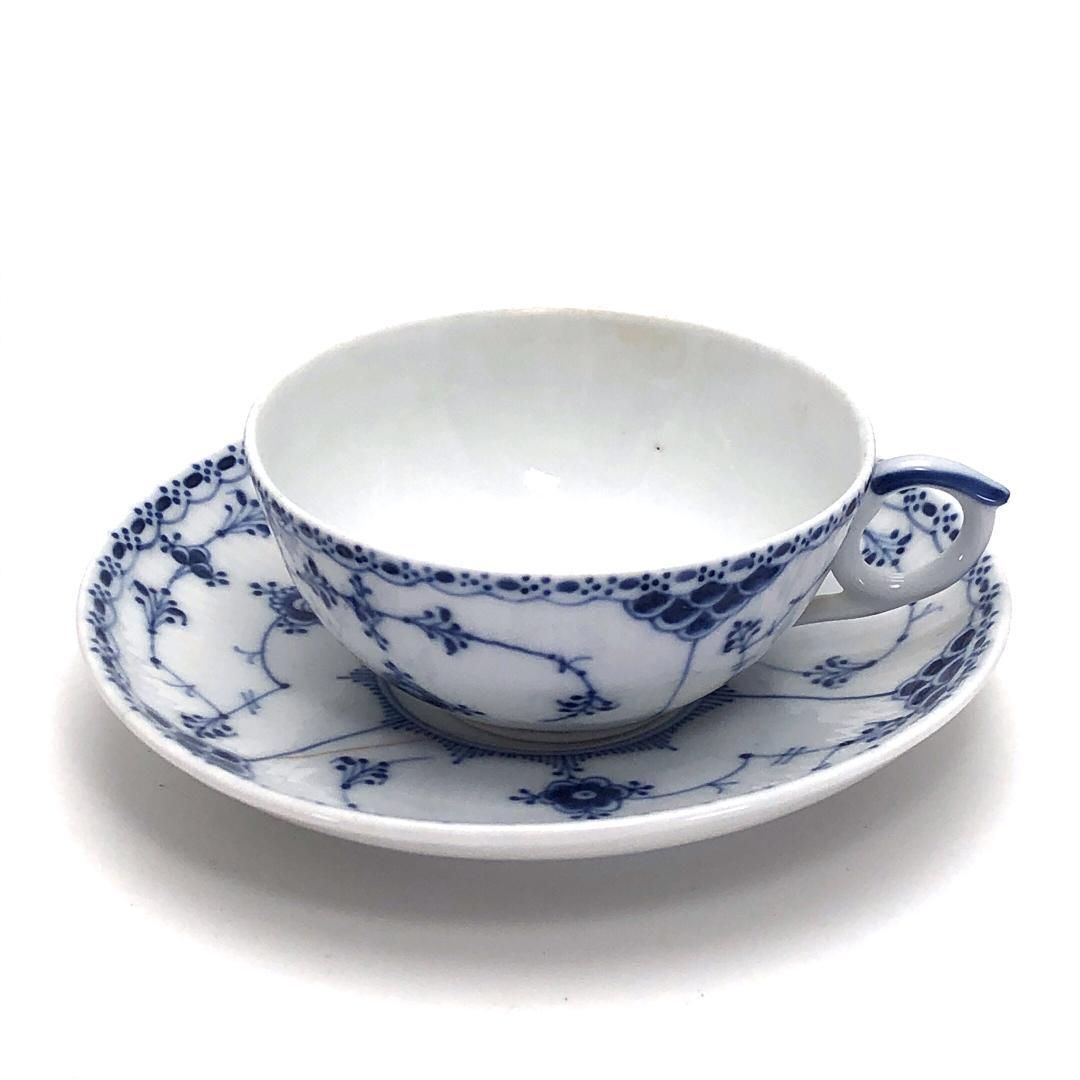 Royal Copenhagen ロイヤルコペンハーゲン ブルーフルーテッド ハーフレース カップ＆ソーサー 陶器 ホワイト ブルー