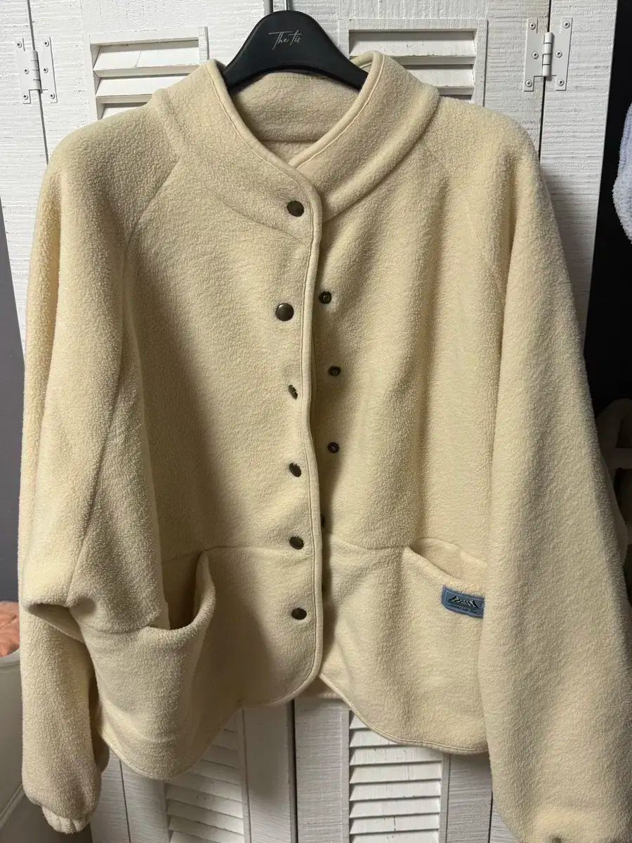 モデストムード フリース アイボリー