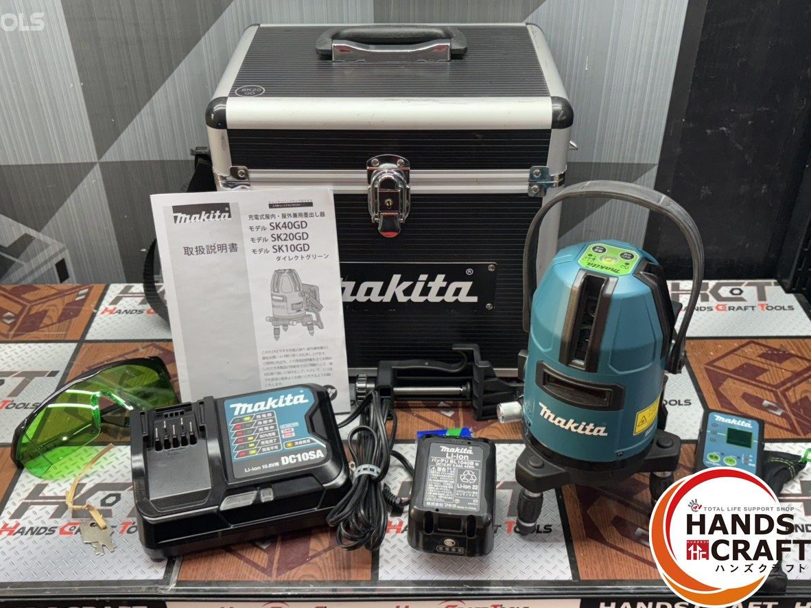 〇 送料無料 マキタ Makita SK20GD 墨出し器 バッテリ×1 充電器付き 未校正の為ジャンク品扱い ハンズクラフト佐賀