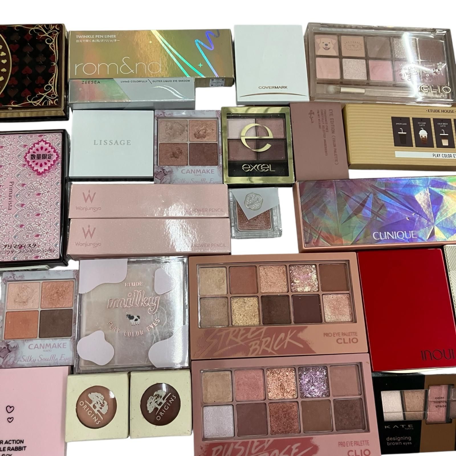  186001 大量 アイシャドウ 115点 化粧下地 ベースメイク