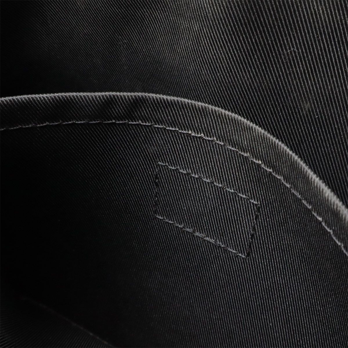 ショルダーバッグ 斜め掛け