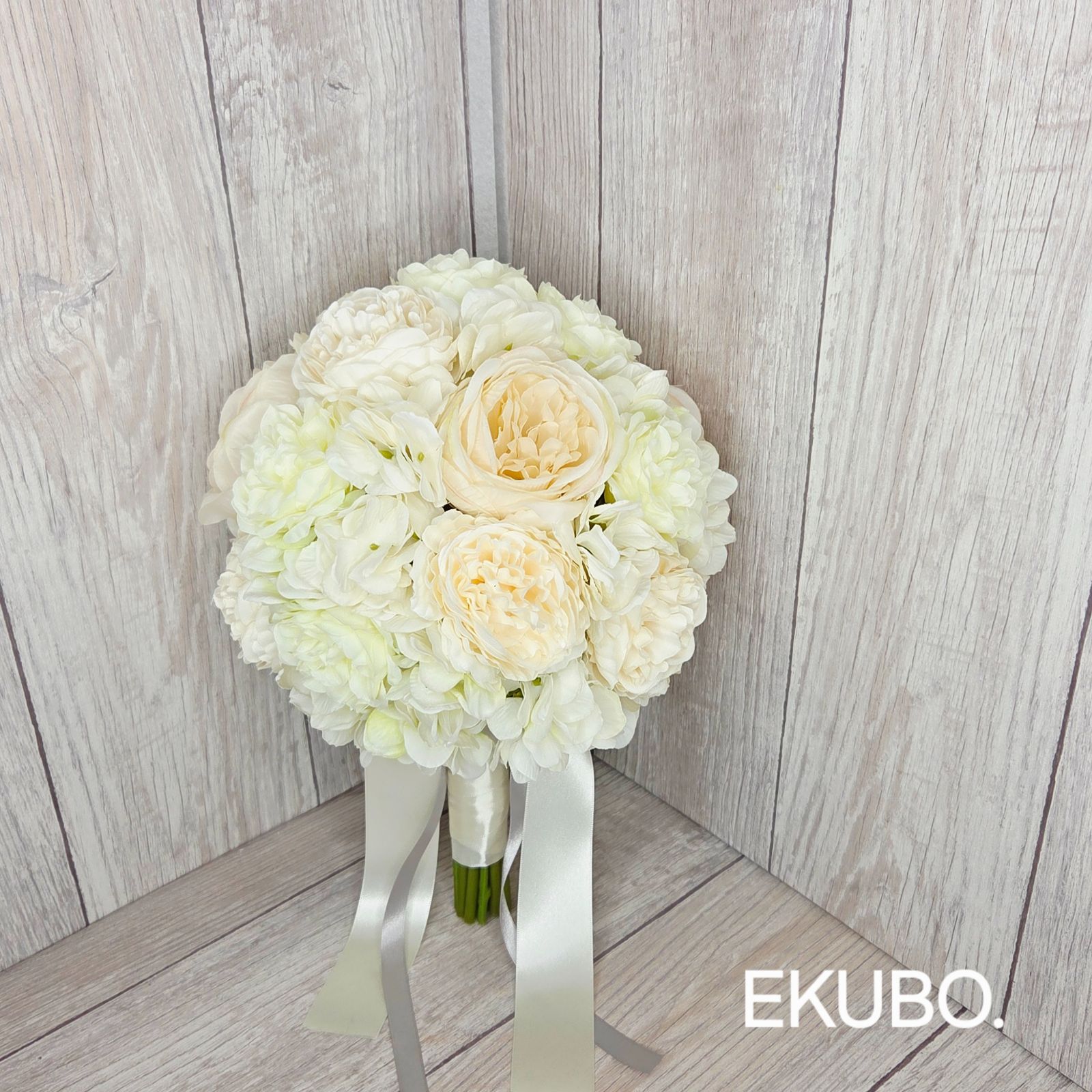  アーティフィシャルフラワー ウェディングブーケ ブートニア付き アイボリーローズとあじさいのクラッチブーケ s 735 花束 アレンジメント 造花 アートフラワー