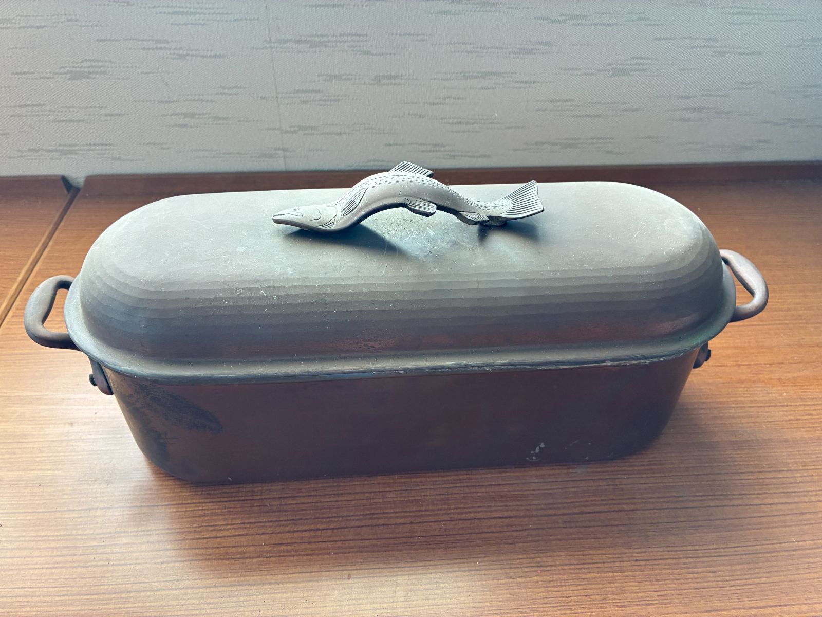 銅製フィッシュポッッチャー 魚柄