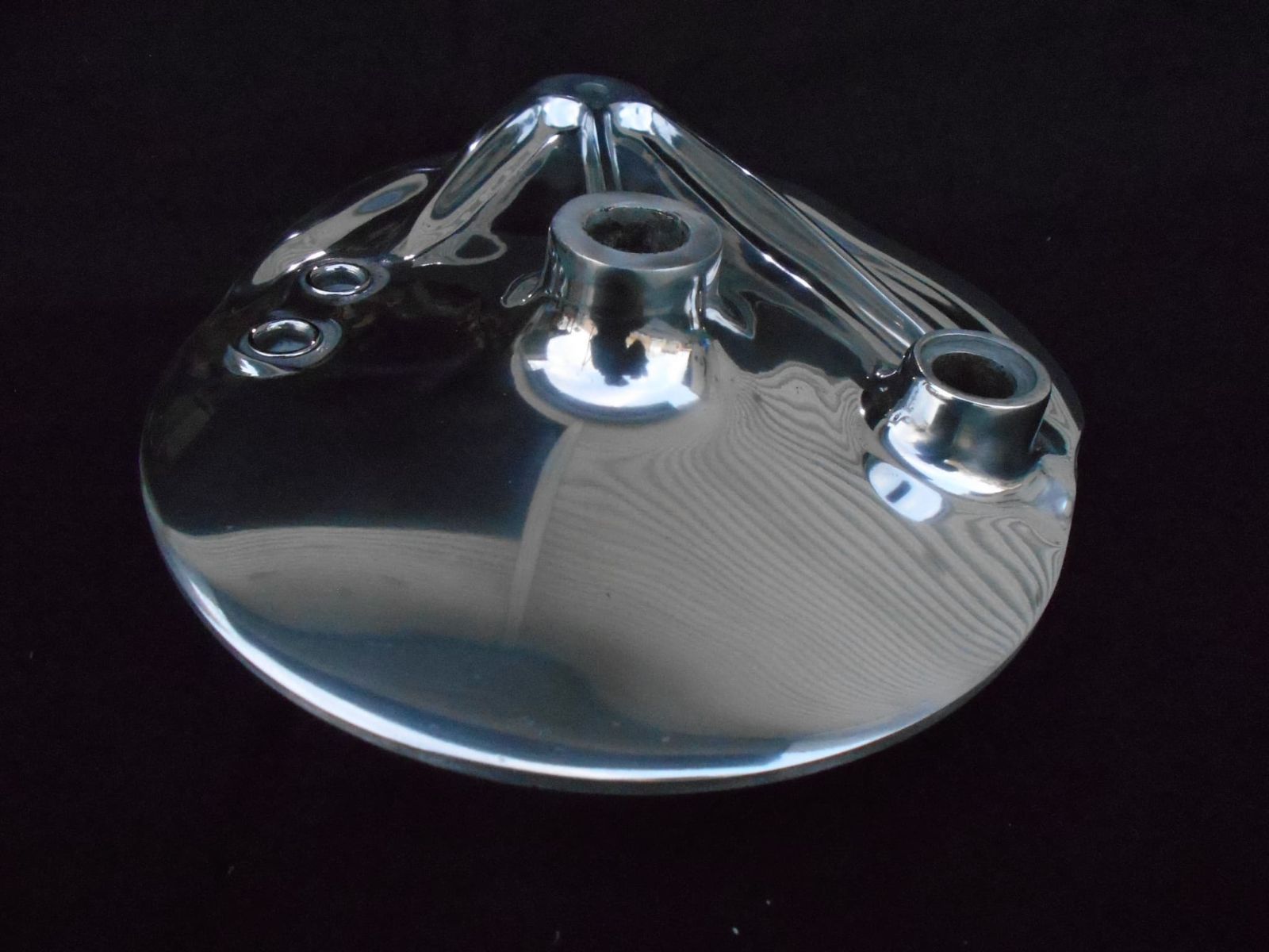 ブレーキパネル バフ仕上げ