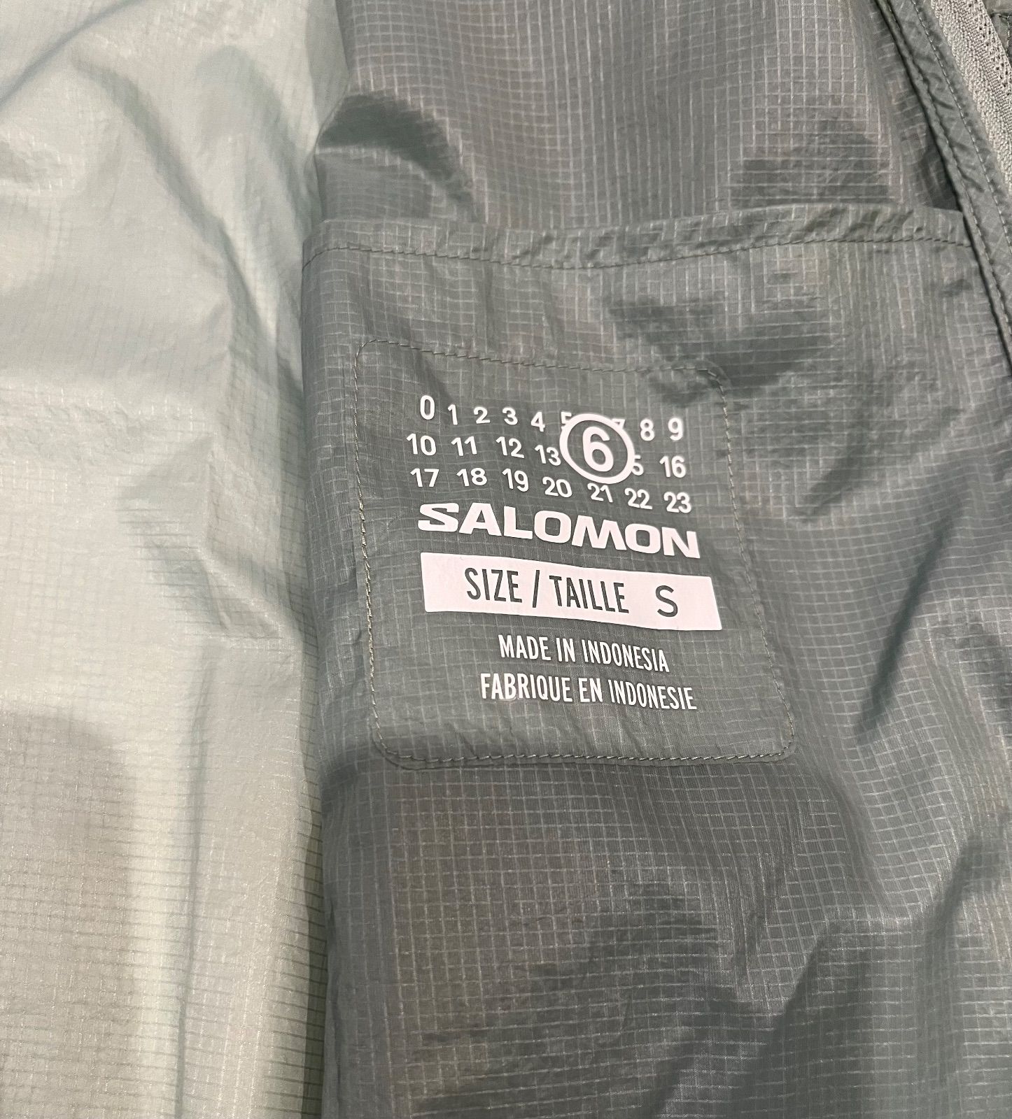 mm6マルジェラ×Salomonサロモン MA-1ボンバージャケット ブルー新品 