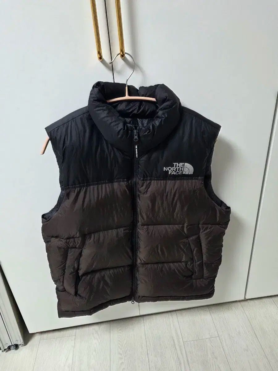 THE NORTH FACE ザノースフェイス ヌプシ ダウン ベスト ブラウン ブラック