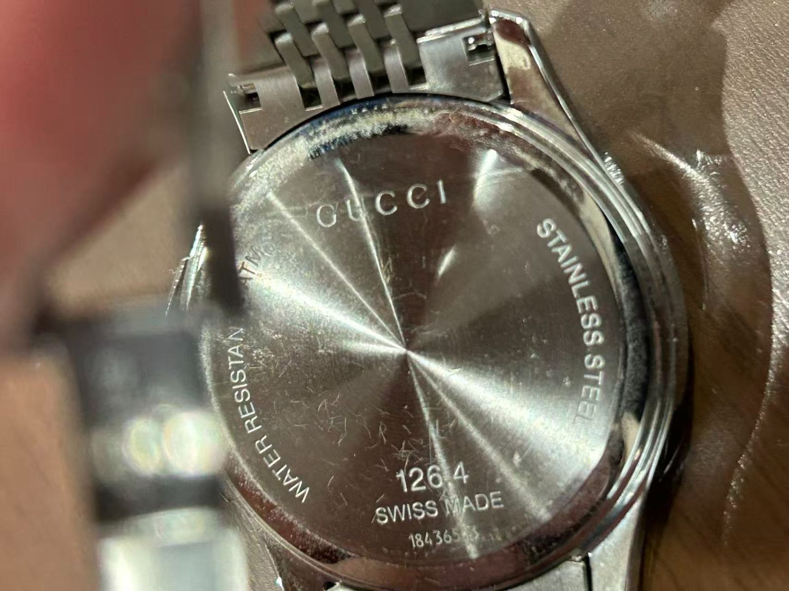グッチ 腕時計 手表 メンズ 腕時計収納ケース 付き 40代 50代 男性 グッチ時計 Gタイムレス ブランド おしゃれ プレゼント 記念日 gucci ホワイト シルバー