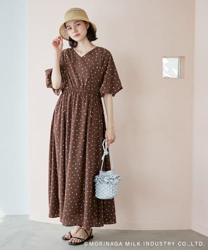 ダークブラウン