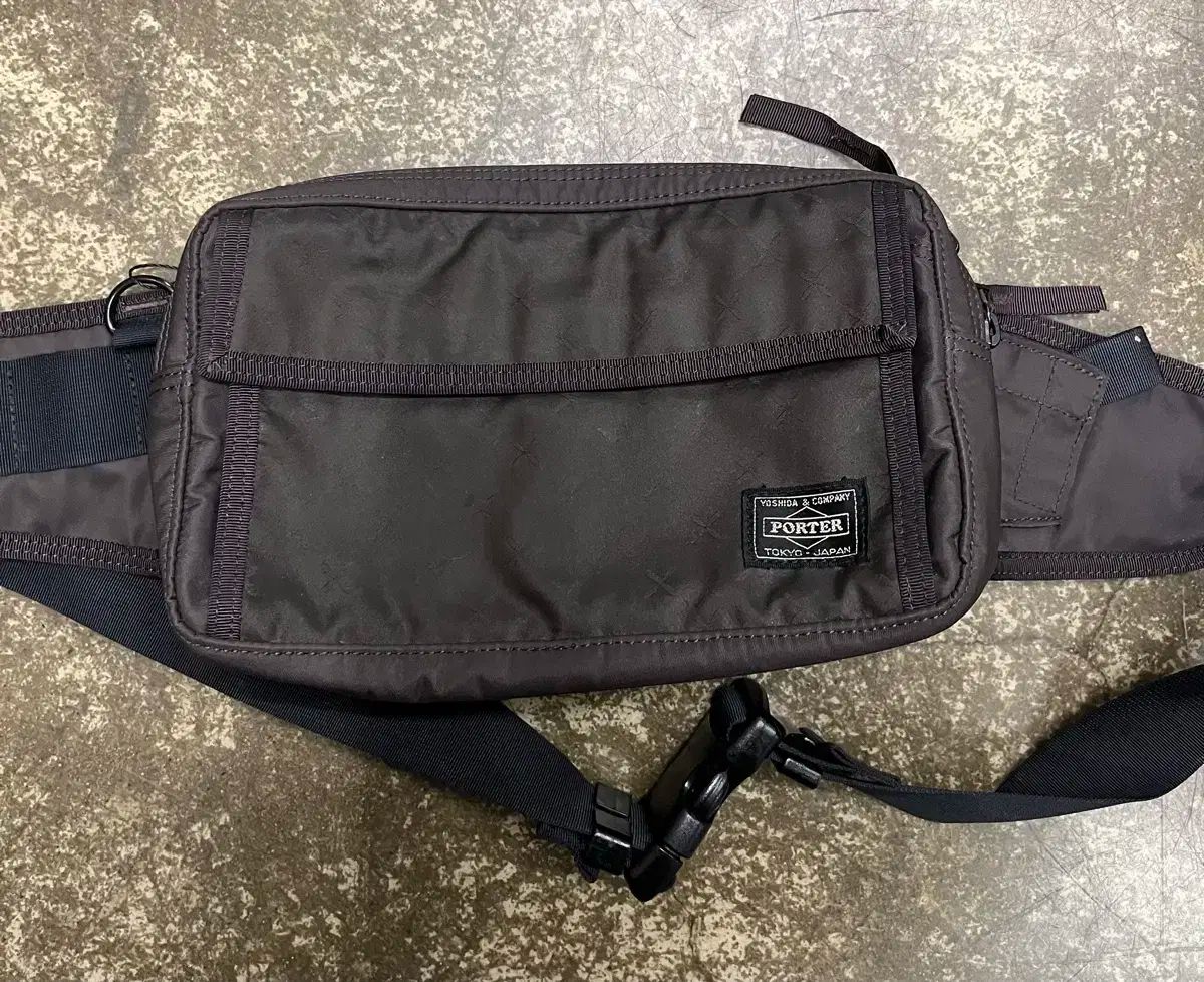 Porter ポーター ダークブラウン ウェストバッグ