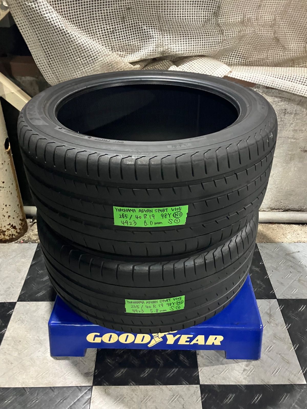 送料込み 265|40R19 98Y 2025年製 YOKOHAMA ADVAN SPORT V105 NO ヨコハマ アドバンスポーツ ポルシェ承認タイヤ2本