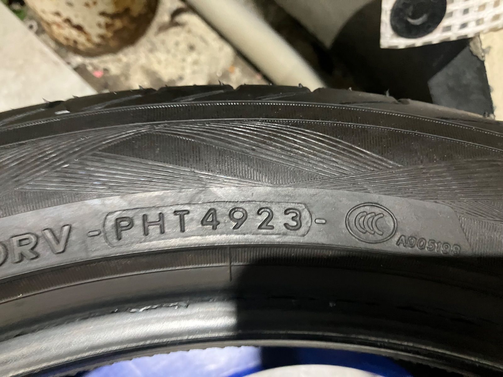 アドバンスポーツ ポルシェ承認タイヤ2本