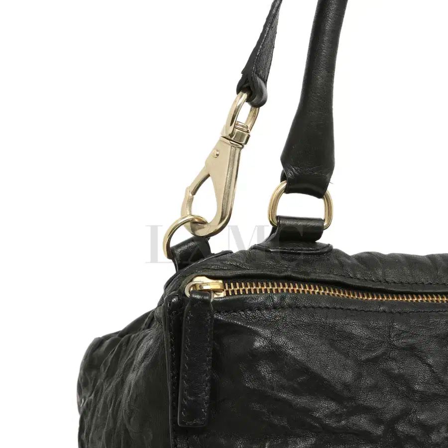 ブラック ショルダー