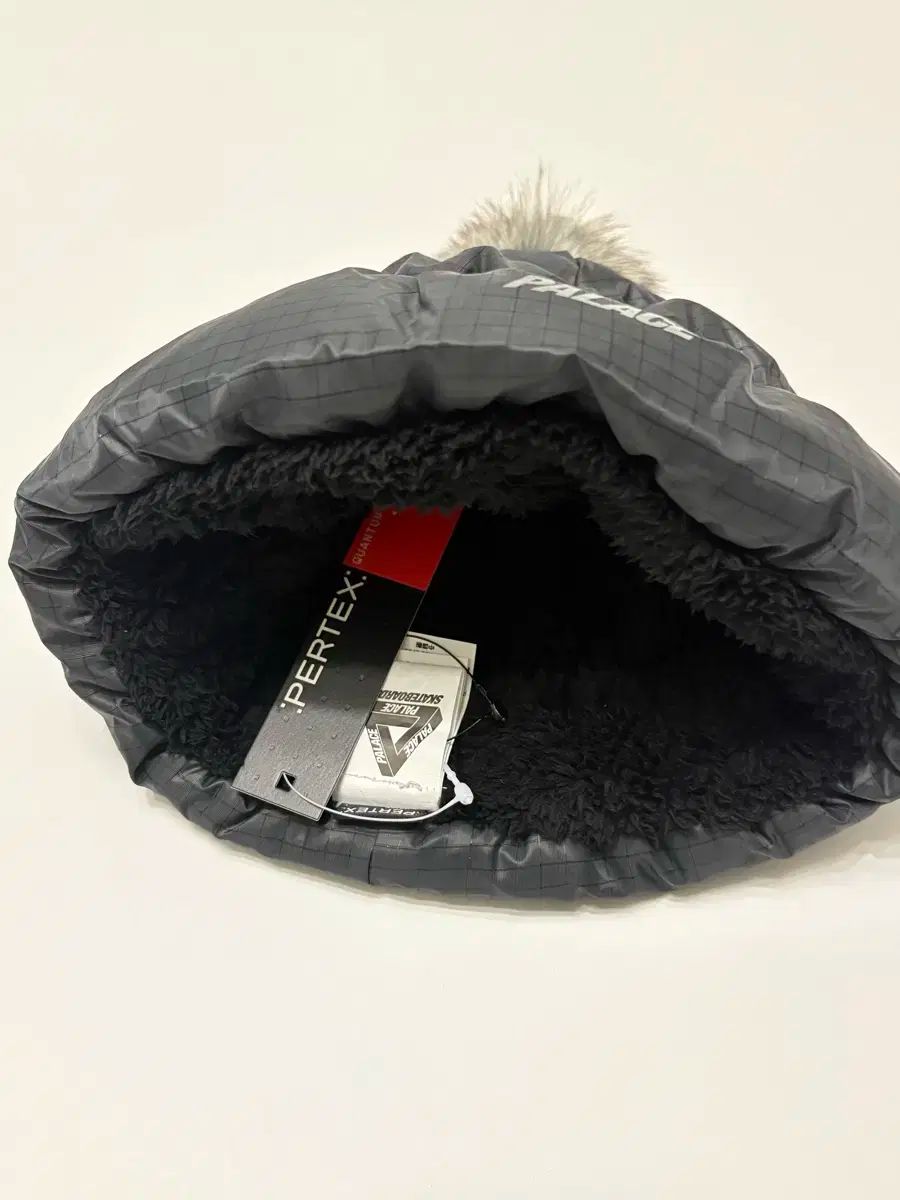  PALACE パレス パファー ビーニー ブラック ニット帽 ビーニー 帽子