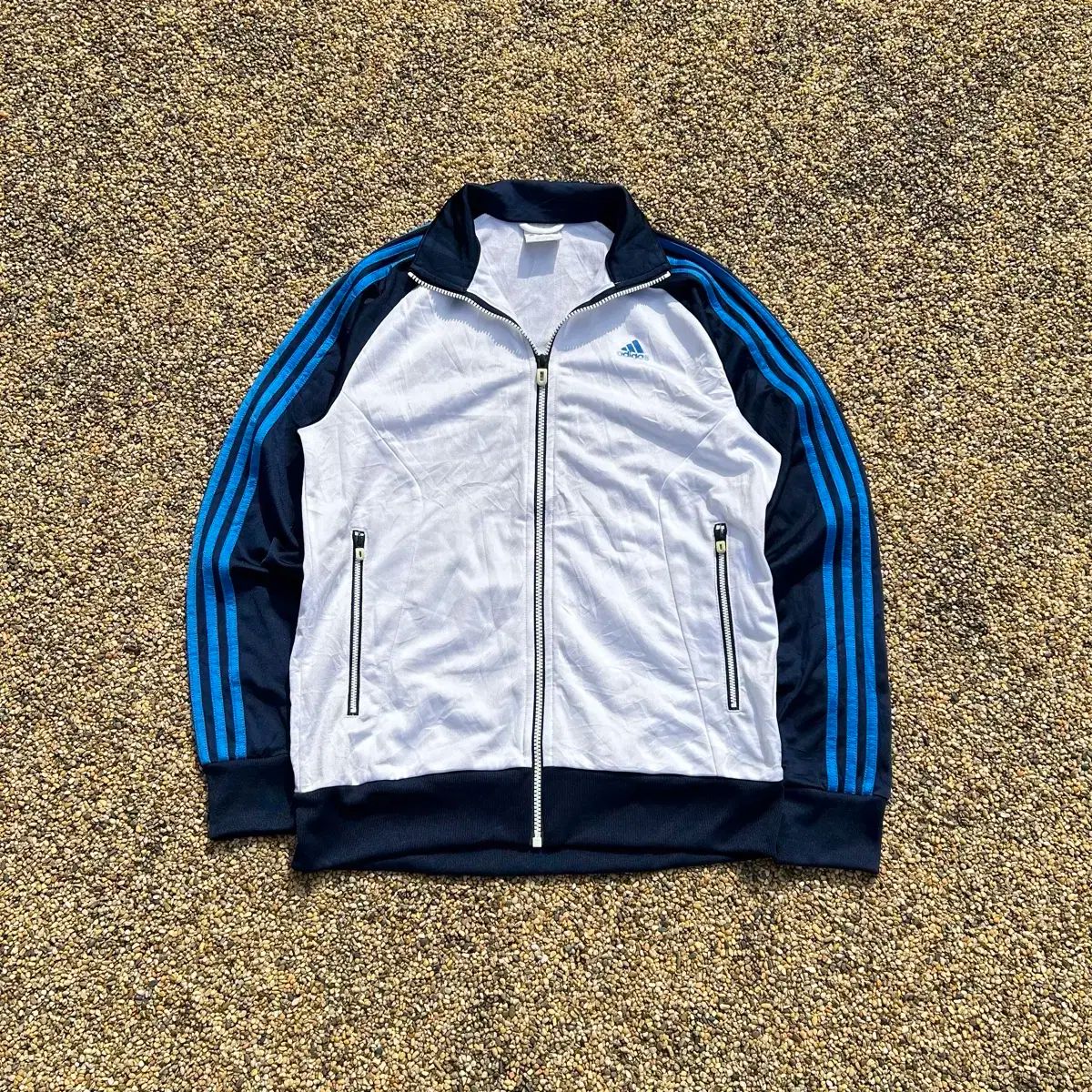 アディダス スポーティー 白 3本線 ジャージ
