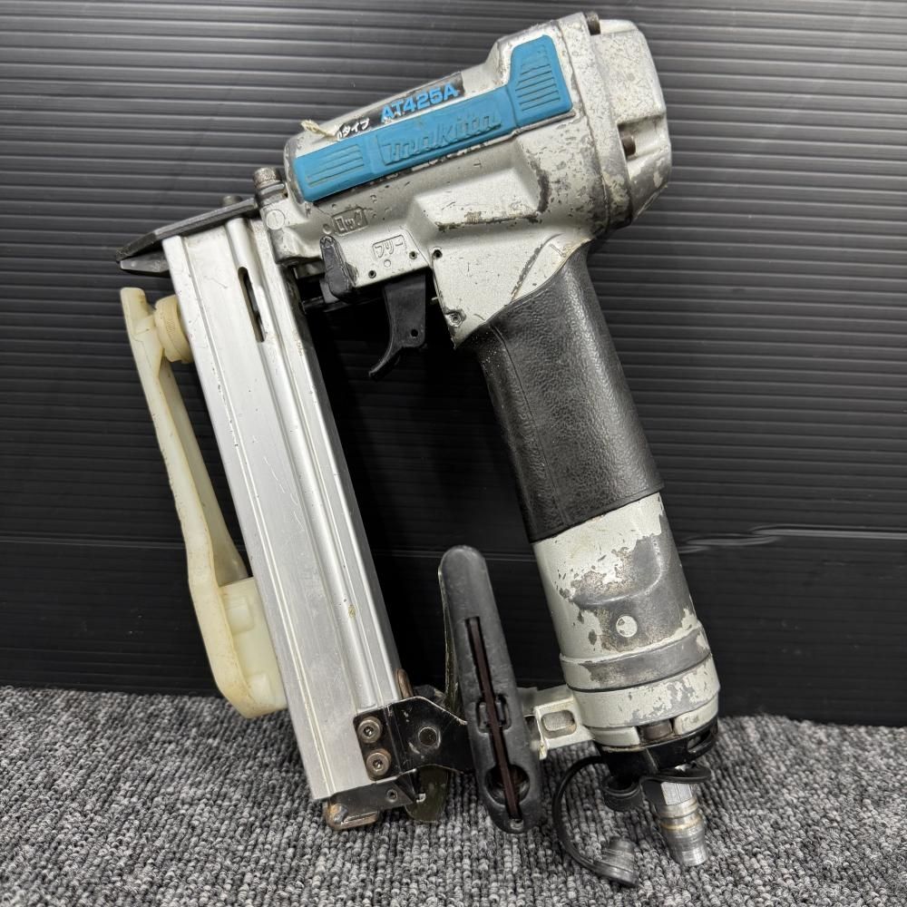makita AT425A 4mm25mm足 常圧エアタッカ 202