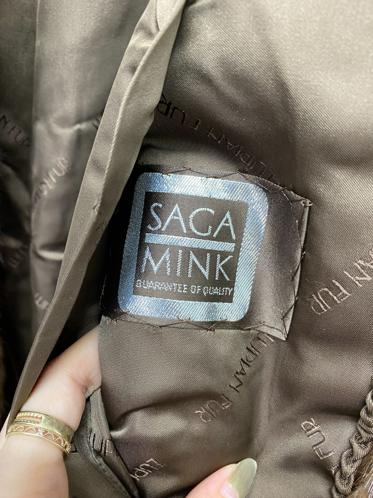 B-864 SAGA MINK ROYAL 金タグ 毛皮 ミンク コート サイズ11 ブラウン アウター ケース付き GULLKHAN_COM