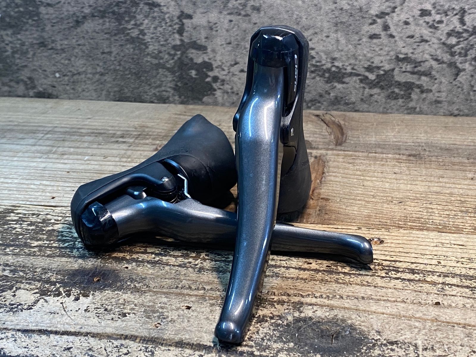 JI779 シマノ SHIMANO クラリス CLARIS ST-R2000 2x8S STIレバー 左右セット