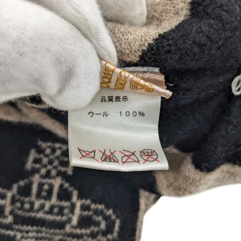 ボンボン ニットキャップ