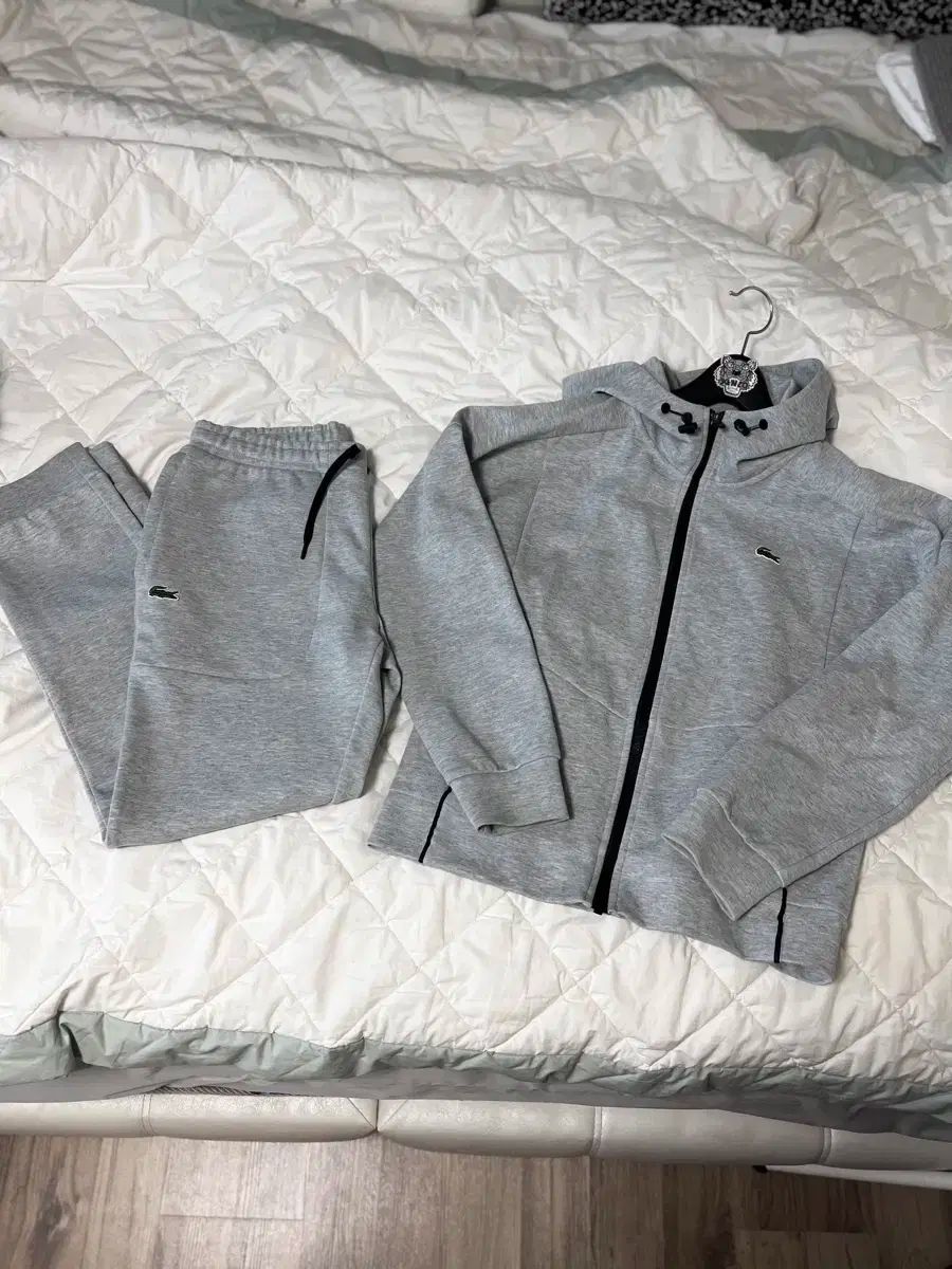 テックパック トレーニングウェア