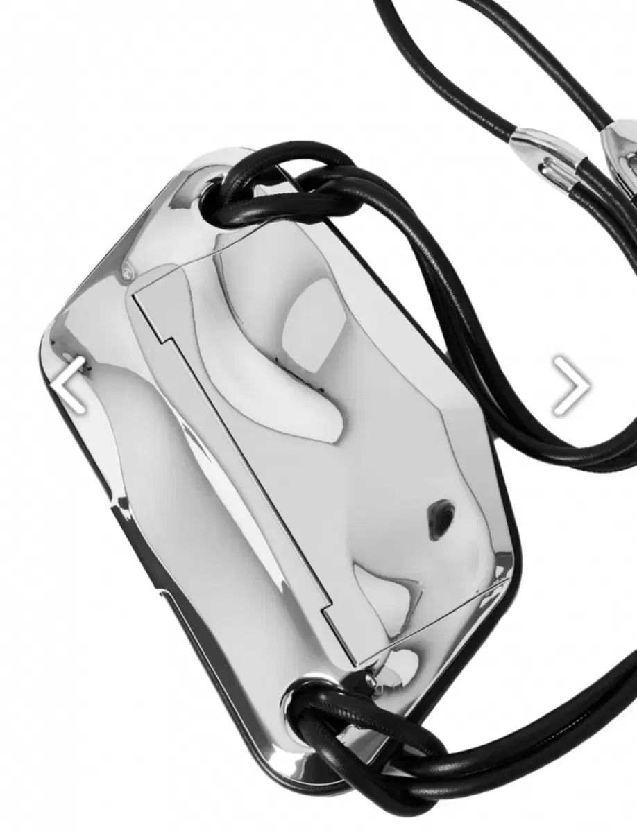 PUBLISHED BY 퍼블리시드바이 クロムバッグシルバー