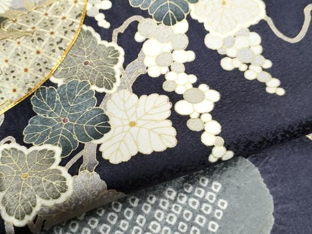 葡萄蔦の葉草花文 金彩