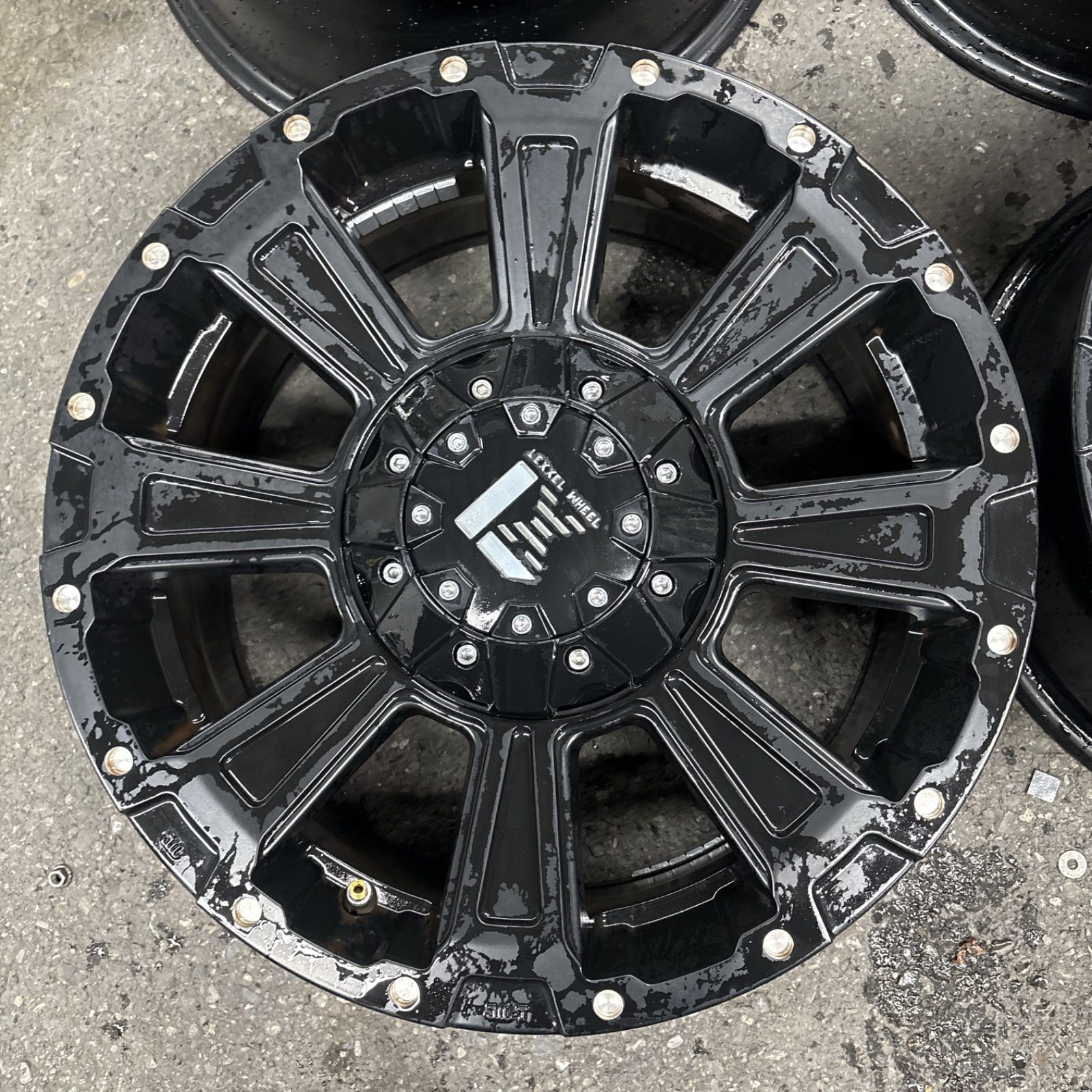 デスロック 16インチ