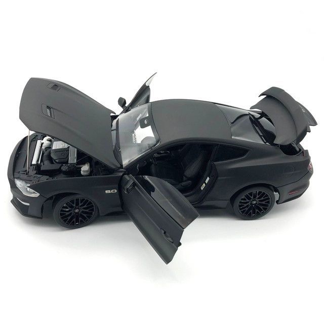 ダイキャストマスター 1 18 フォード マスタング GT 2019 左ハンドル マットブラック カスタム 完成品ダイキャストミニカー 61005 佐川急便