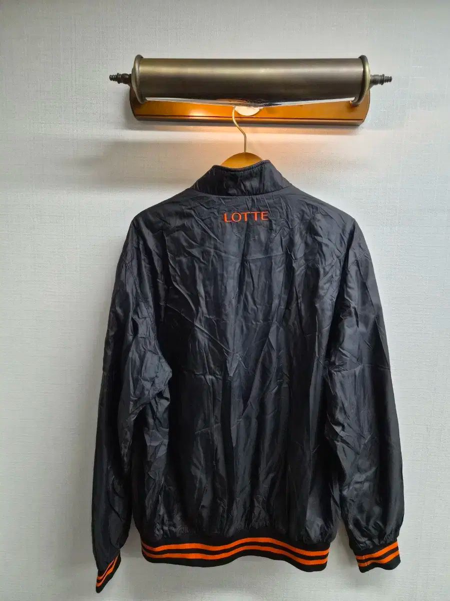 105 ロッテ ザイオンツ 秋冬 アウター