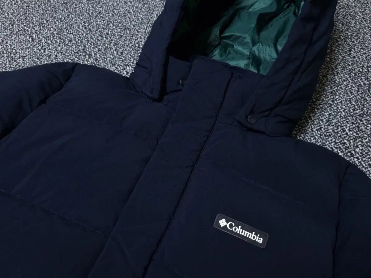 グースダウン ロング丈ダウンジャケット