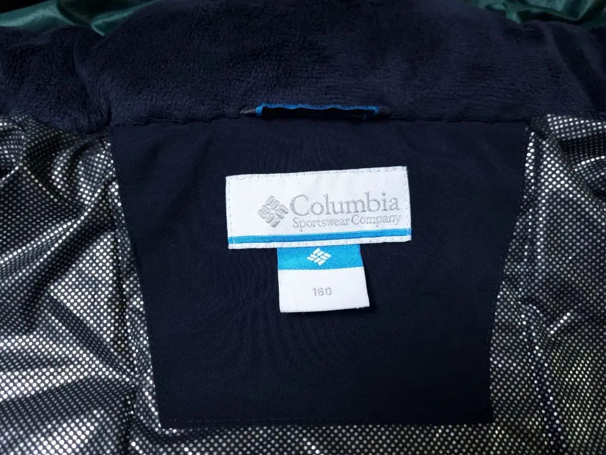 ロング丈ダウンジャケット