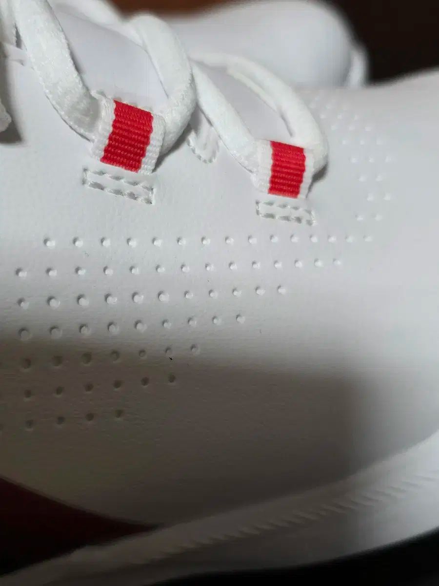 ゴルフシューズ