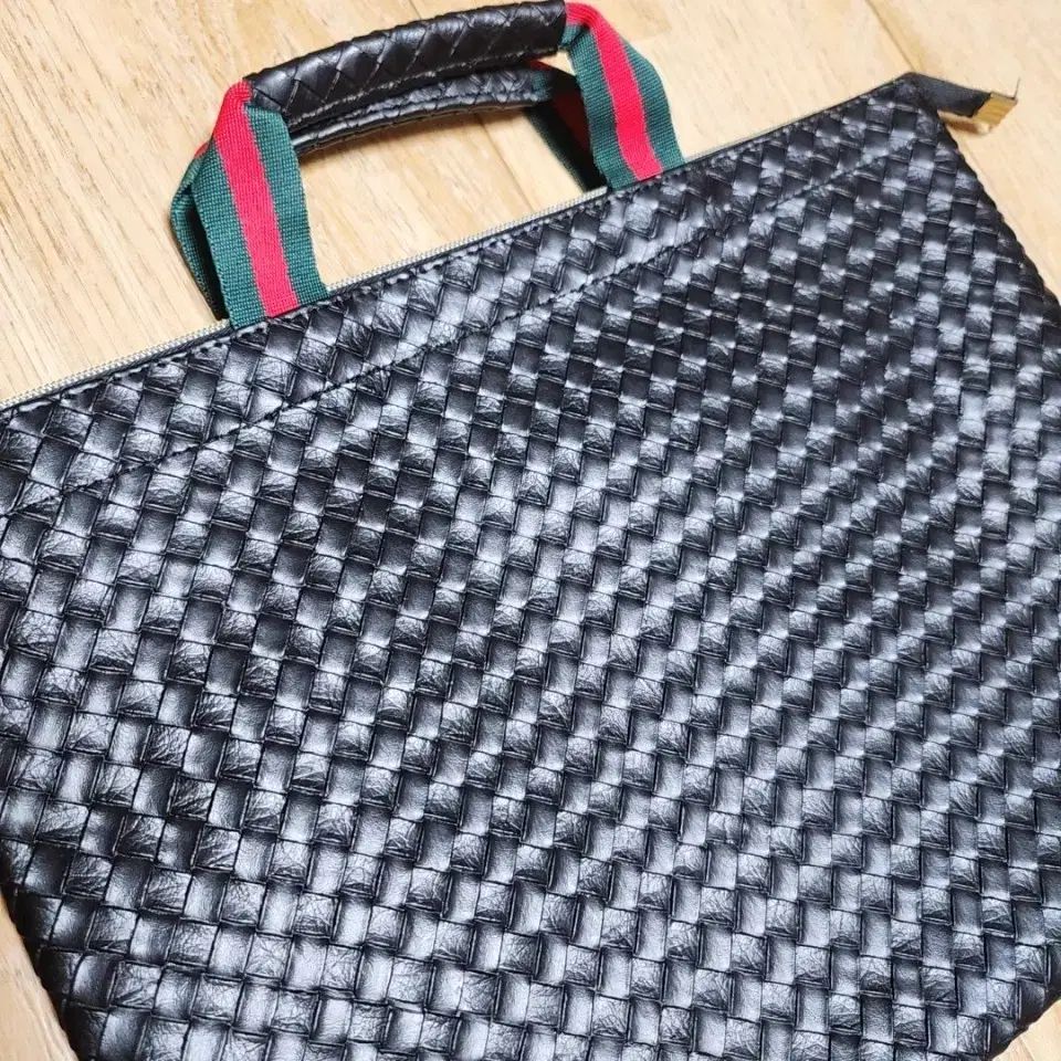 クラッチバッグ ブラック