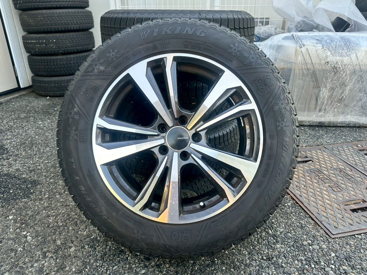 送料無料 4本セット スマートライン 235|60R18 スタッドレス PCD112 5穴