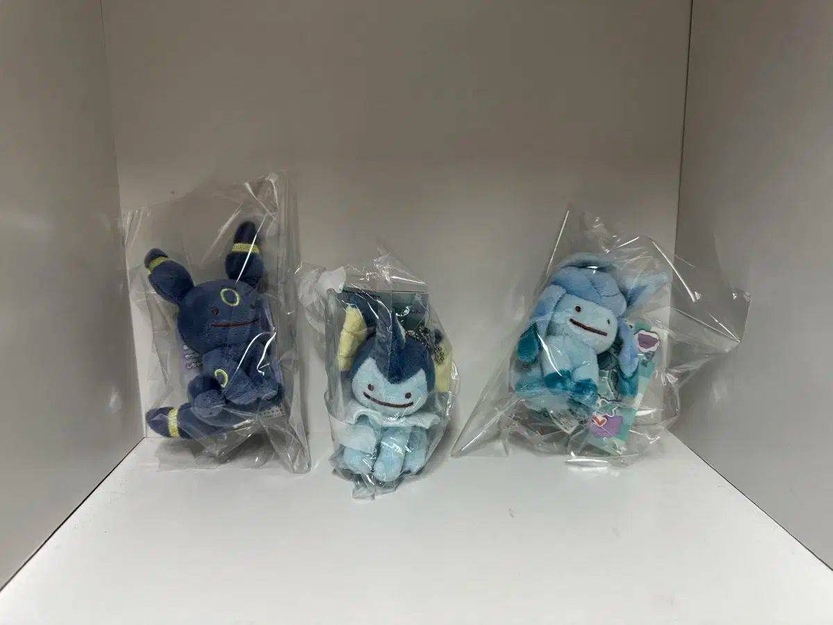 変身メタモン イーブイあんさんぶるスターズ キーホルダー 9種