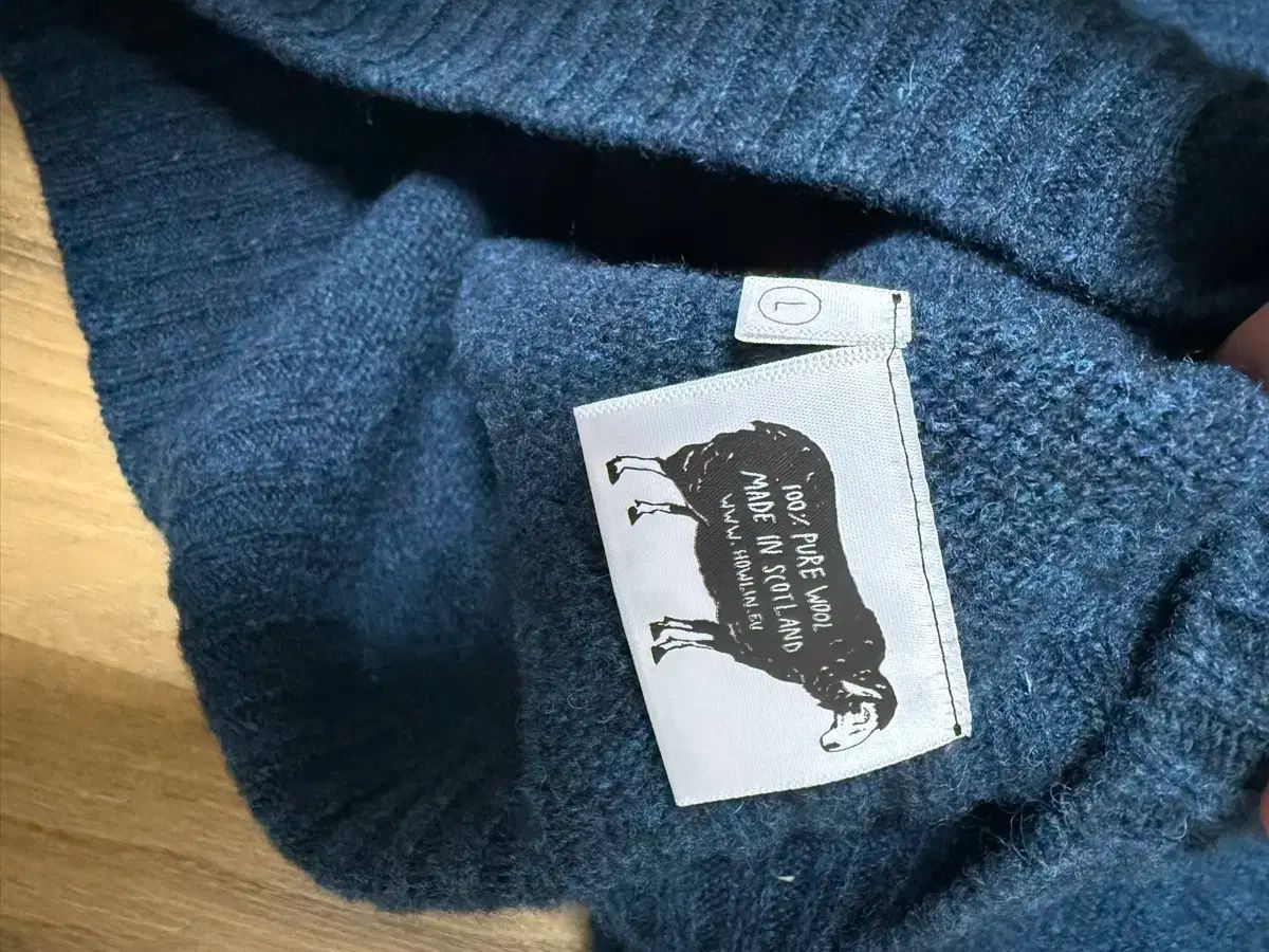 ハウリン ゴーストプレッシャー ニット