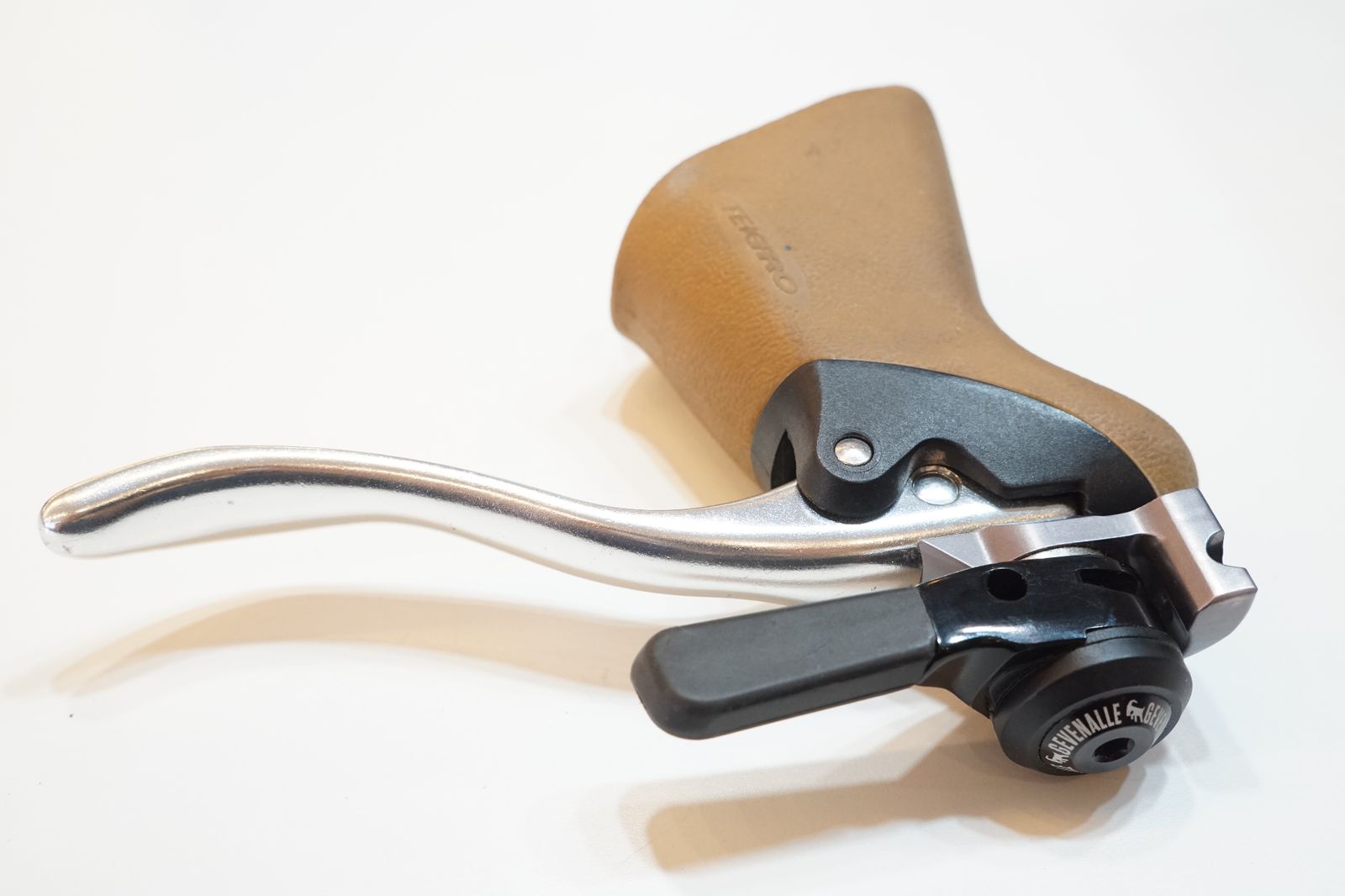 レバー バイチャリ浦和ベース