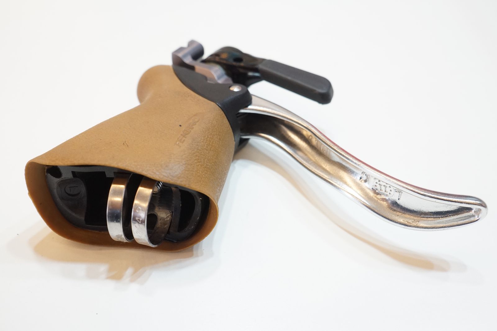 テクトロ GEVENALLE