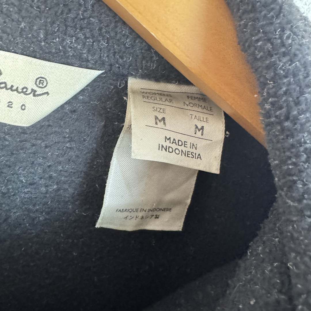 Eddie Bauer エディーバウアー フリースシャツジャケット ボタンアップ チャコールグレー Mサイズ  古着 アメカジ Eddie Bauer エディーバウアー フリースシャツジャケット ボタンアップ