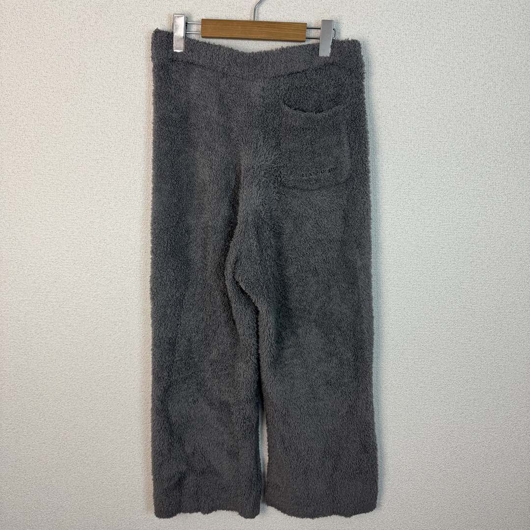 Vネックカーディガン